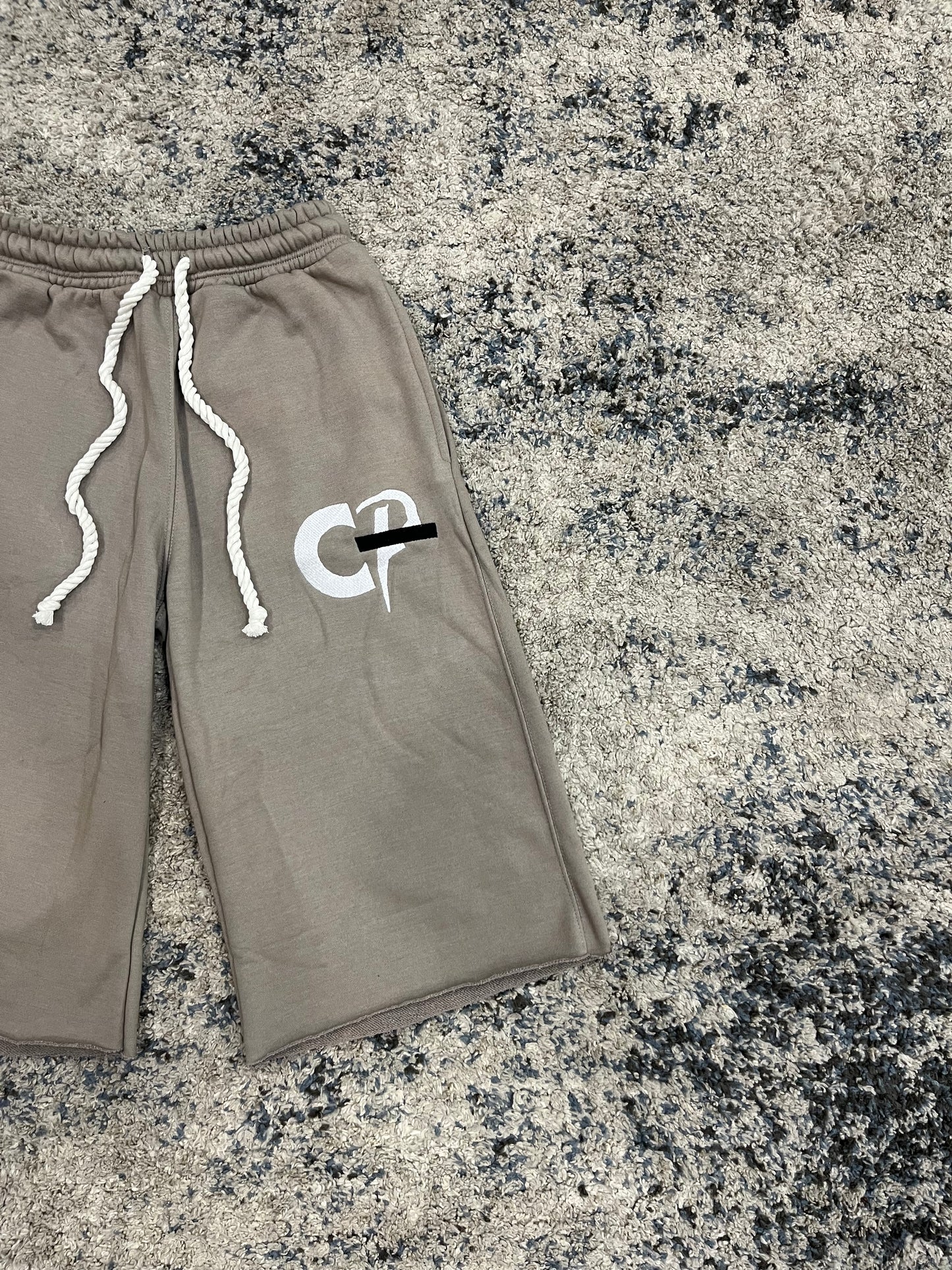 CP SWORTS [GRAY]